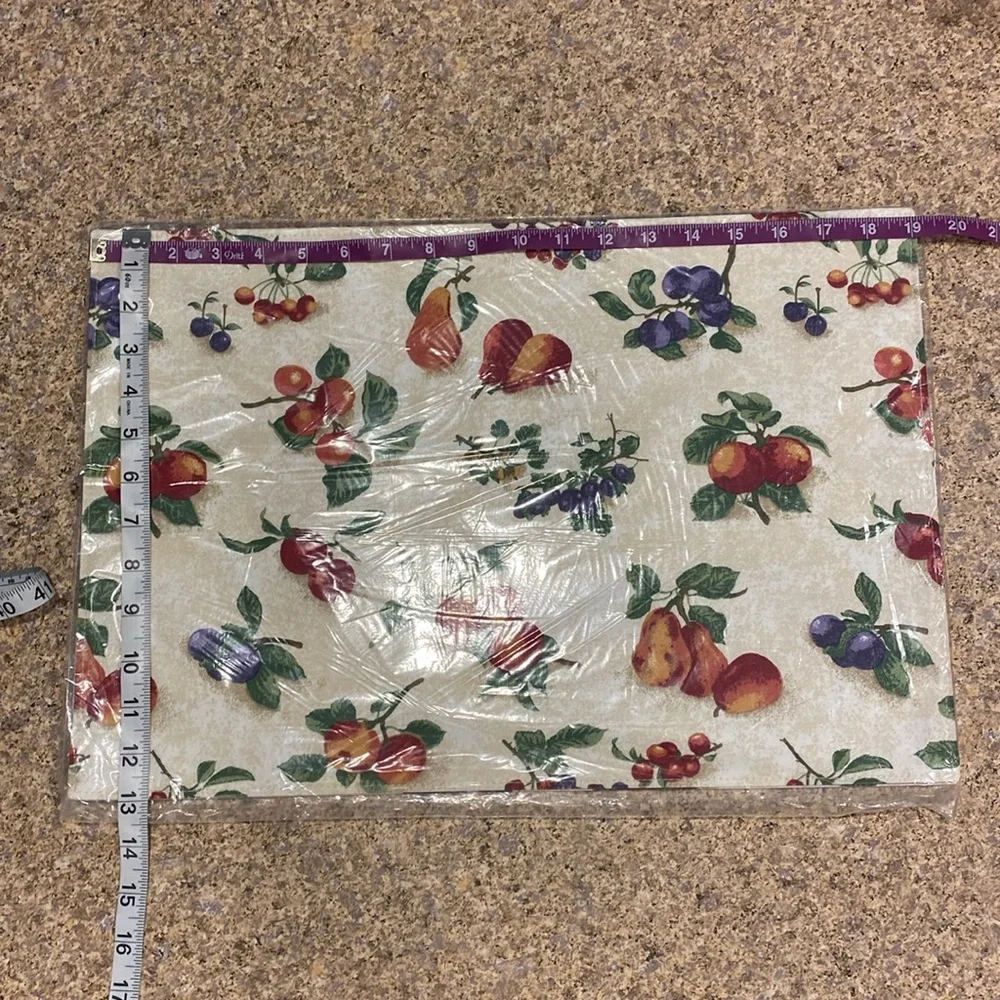 NIP Longaberger 2 Fabric Placemats Fruit Medley - 1 package of 2 Placemats
